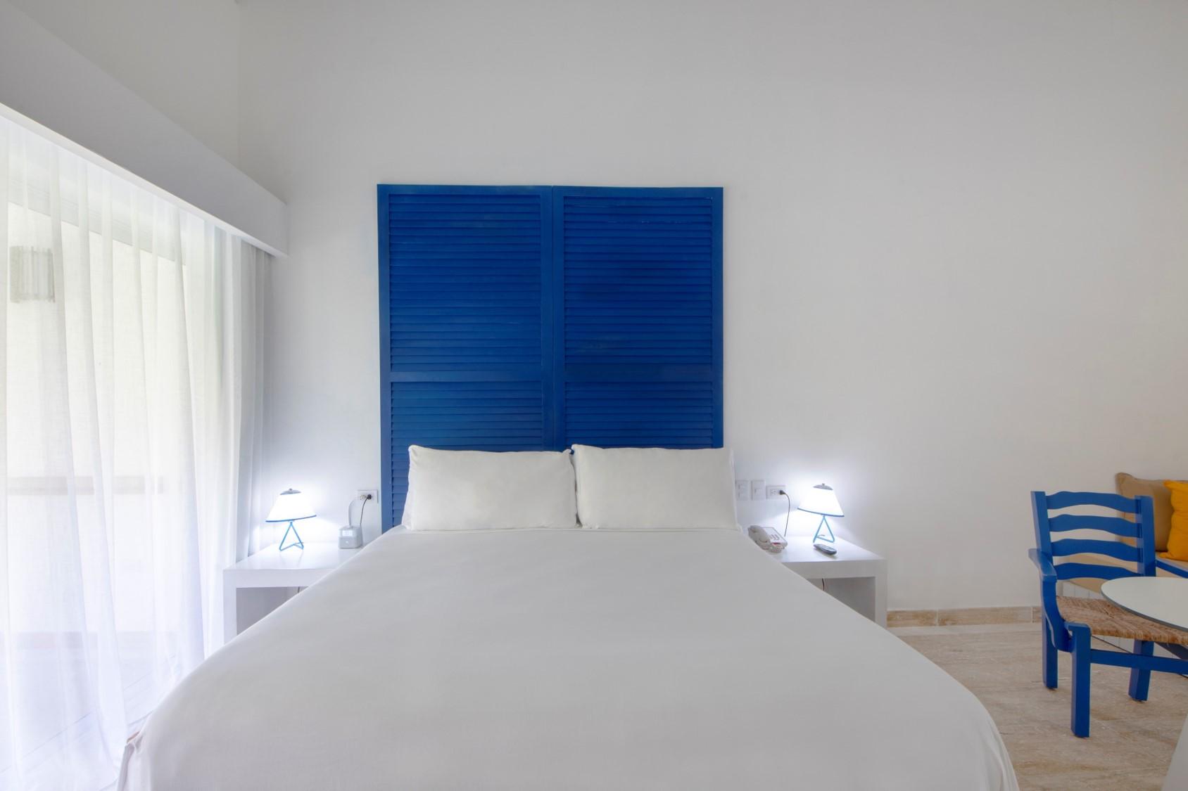 Viva V Samana By Wyndham, A Trademark Adults All Inclusive Las Terrenas Exterior foto A bedroom at the hotel