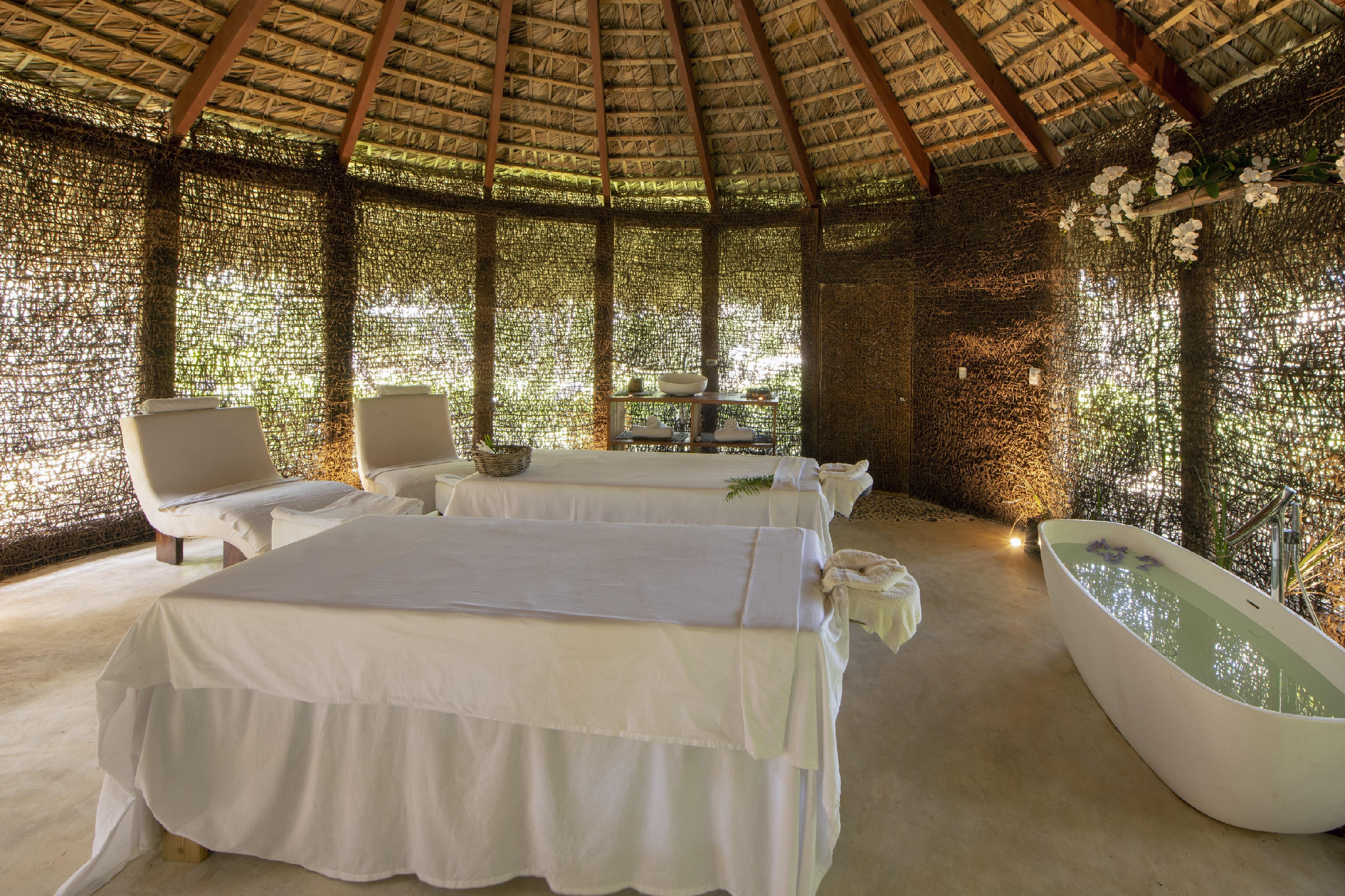 Viva V Samana By Wyndham, A Trademark Adults All Inclusive Las Terrenas Exterior foto Spa at the resort