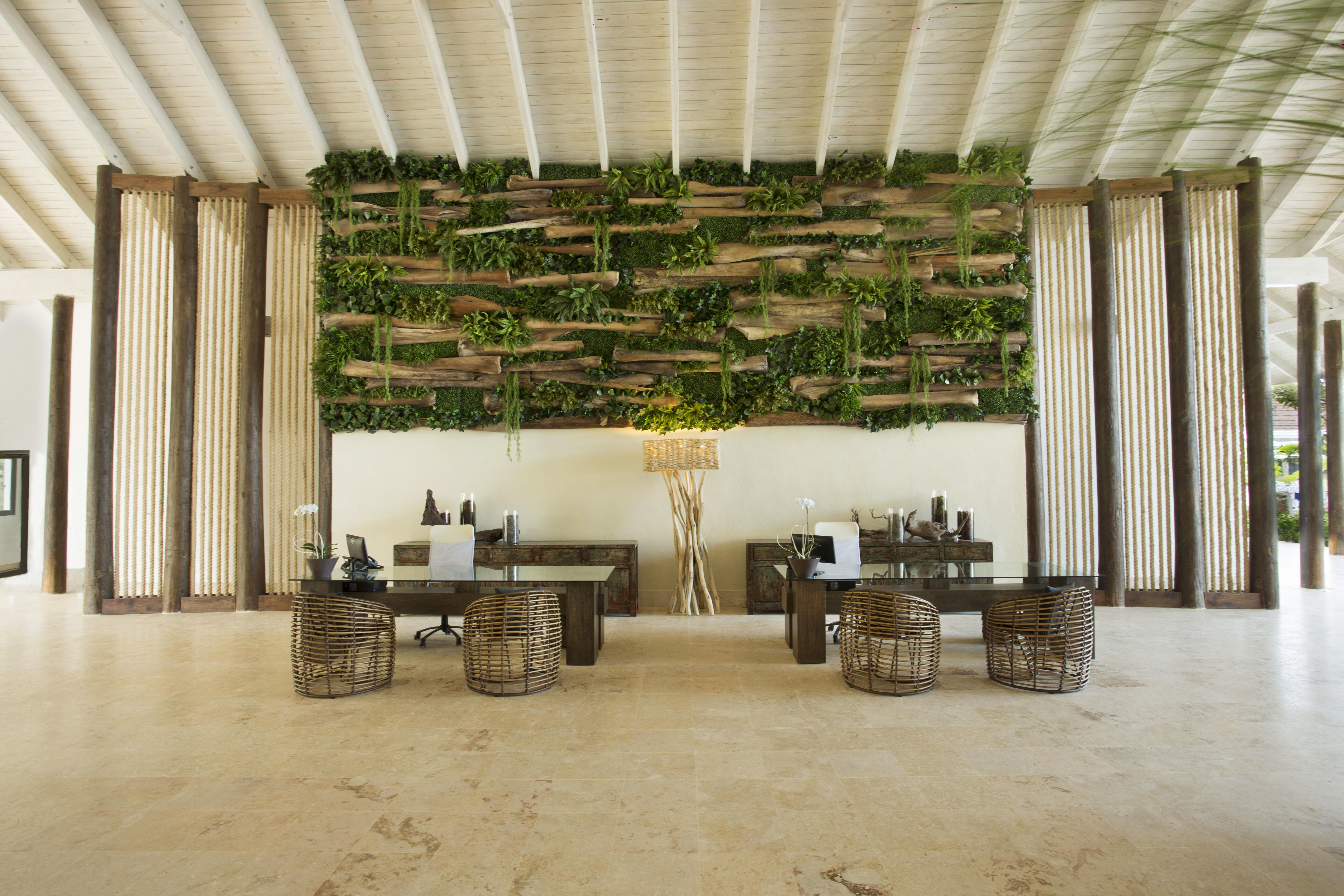 Viva V Samana By Wyndham, A Trademark Adults All Inclusive Las Terrenas Exterior foto Living wall at the front desk of the hotel
