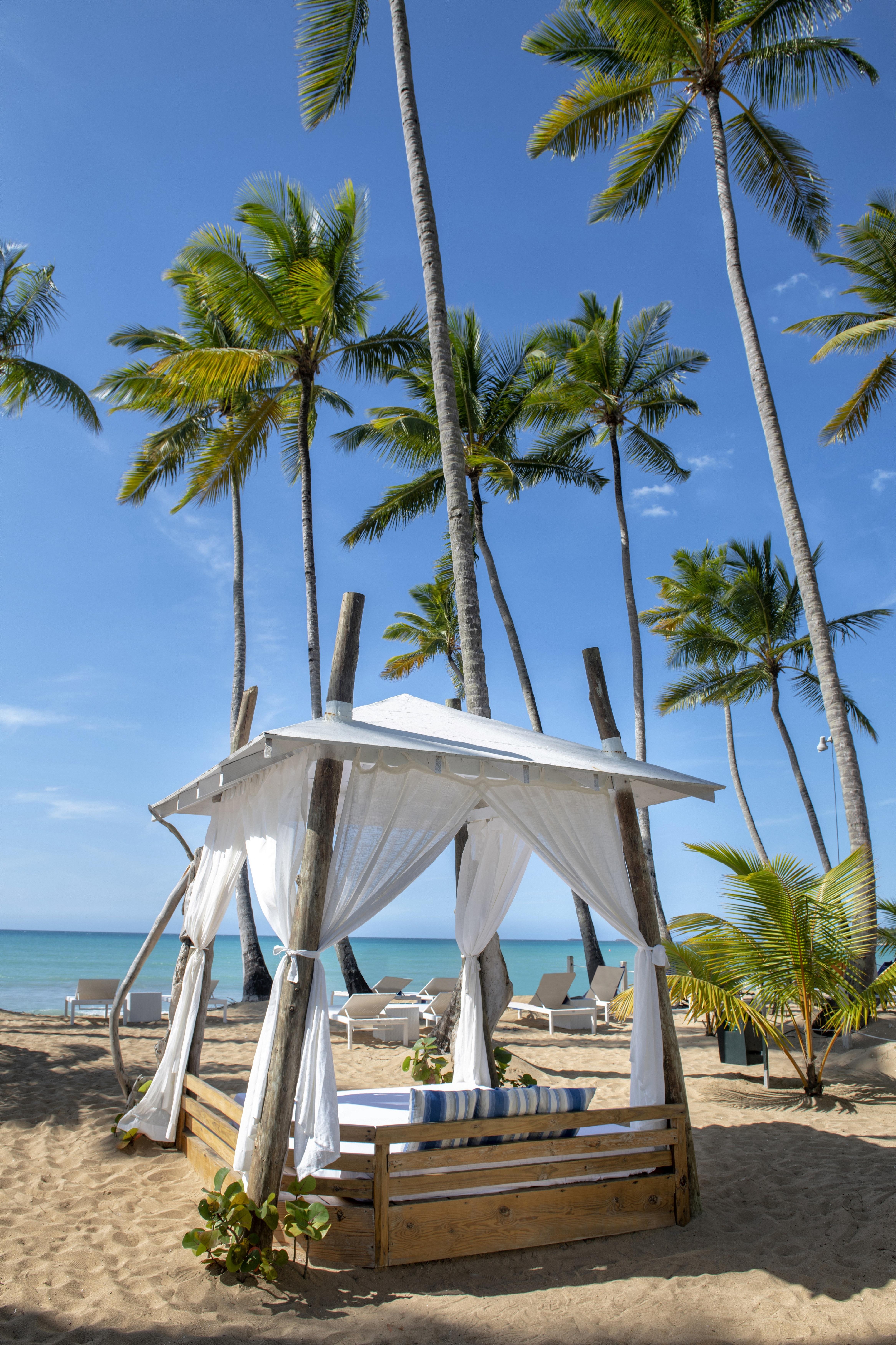 Viva V Samana By Wyndham, A Trademark Adults All Inclusive Las Terrenas Exterior foto A beach in Punta Cana
