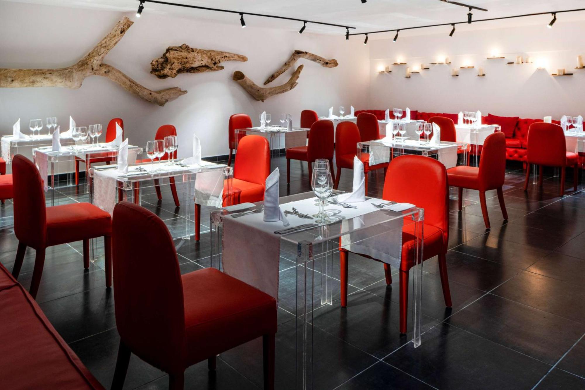 Viva V Samana By Wyndham, A Trademark Adults All Inclusive Las Terrenas Exterior foto Restaurant "La Table d'Augusto"