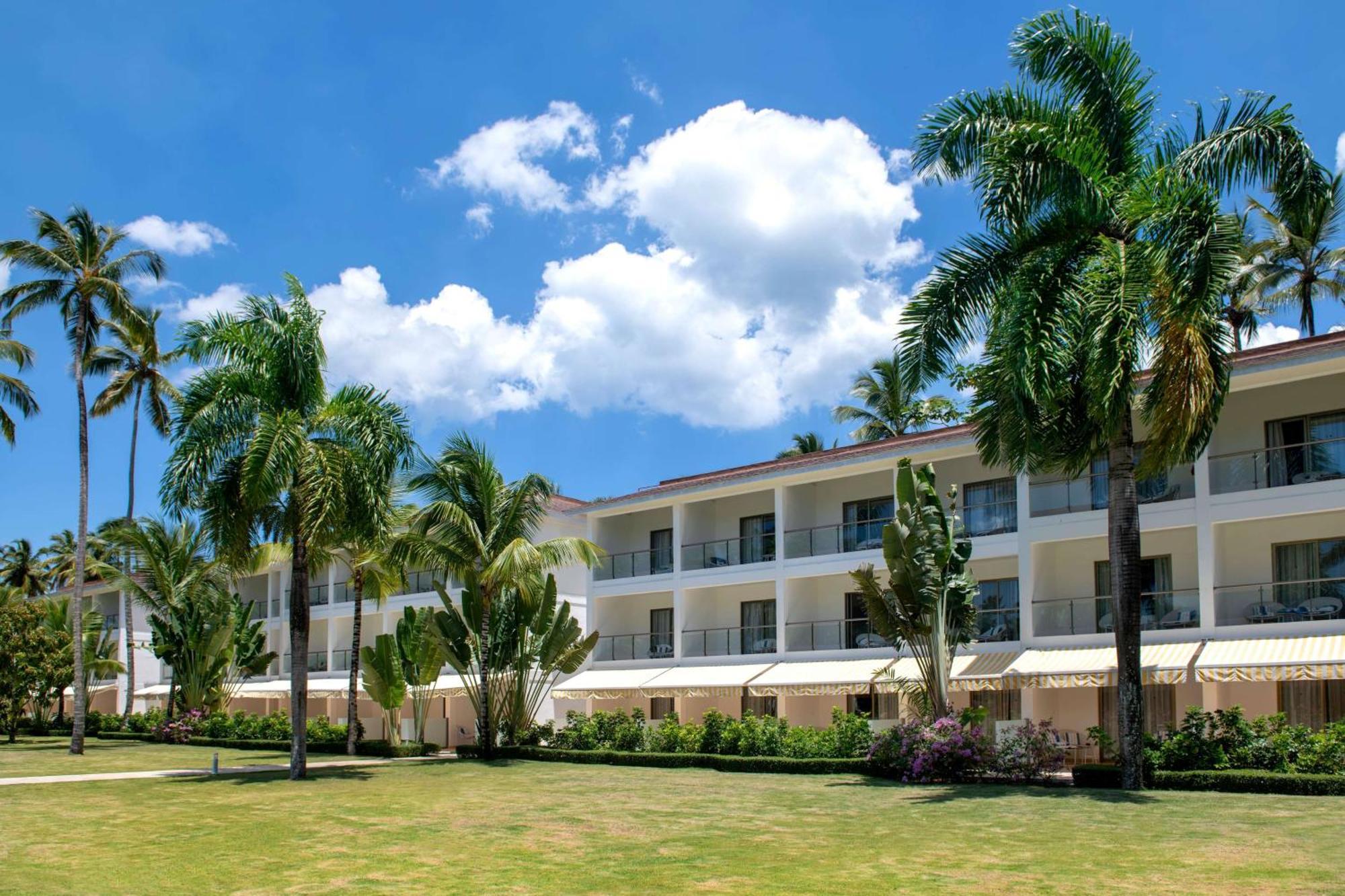 Viva V Samana By Wyndham, A Trademark Adults All Inclusive Las Terrenas Exterior foto The Royal Island Resort and Spa